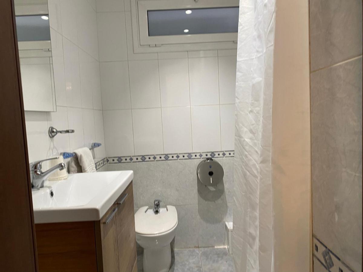 Hostal Galicia 카르데데우 외부 사진